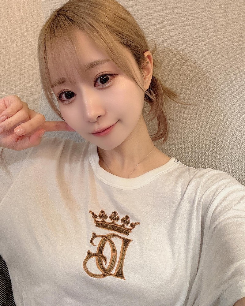 A2054 照片1030张 视频24个 日本 甜美可爱美女 生活日常 旅游 自拍多 曝光低 有自拍视频